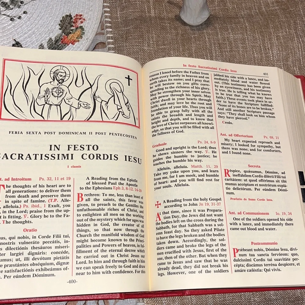 Vintage America roman missal